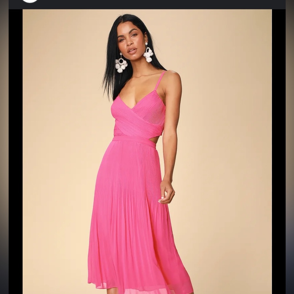 FUSCIA CUTOUT DRESS